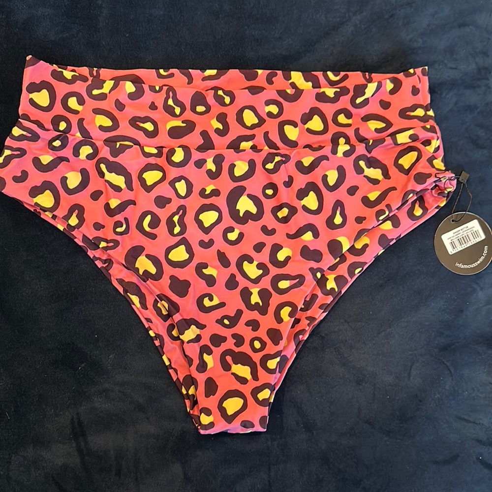 Infamous swim ginger bikini bottom cherry leopard xxxl